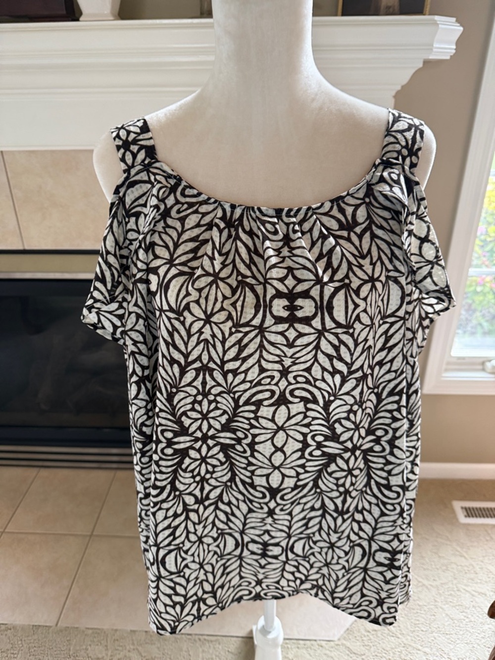 Avenue chocolate and cream Patterned Cold-Shoulder Blouse - Picture 6 of 7